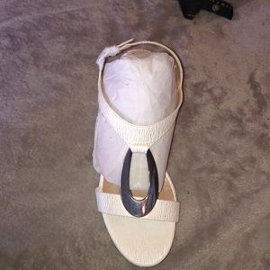 Women’s white sandal heel with silver decor NWT